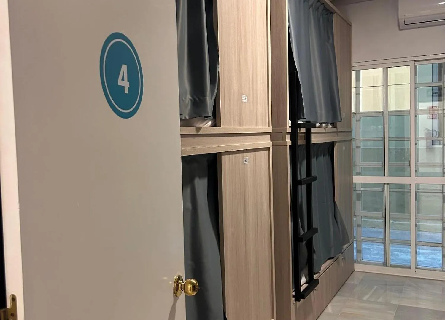 Hostel Sorolla Playa Malaga
